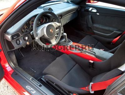 Салон Порше 911 GT3